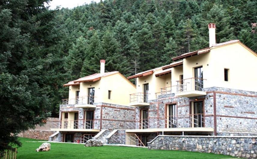 Natura Hotel Vitina Luaran gambar